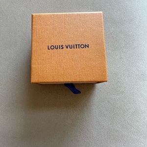 LV buckle